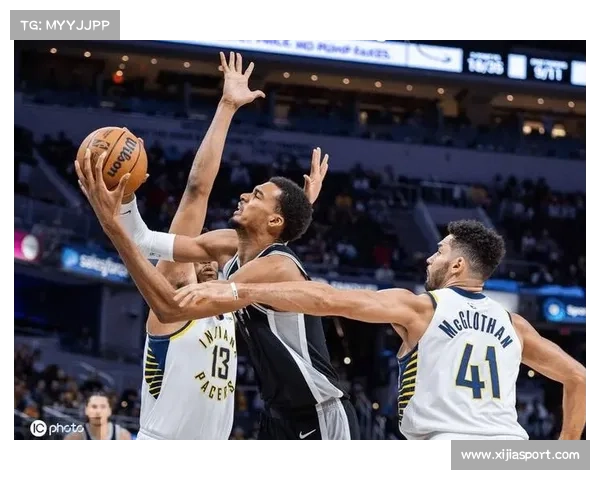 马刺vs黄蜂第三节：文班亚马封盖引领反击波