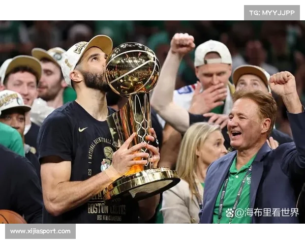 退役球星谈生涯：建议年轻一代